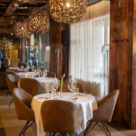 Posta Hotel 4*