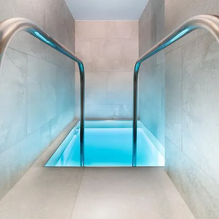 Posta Hotel 4*